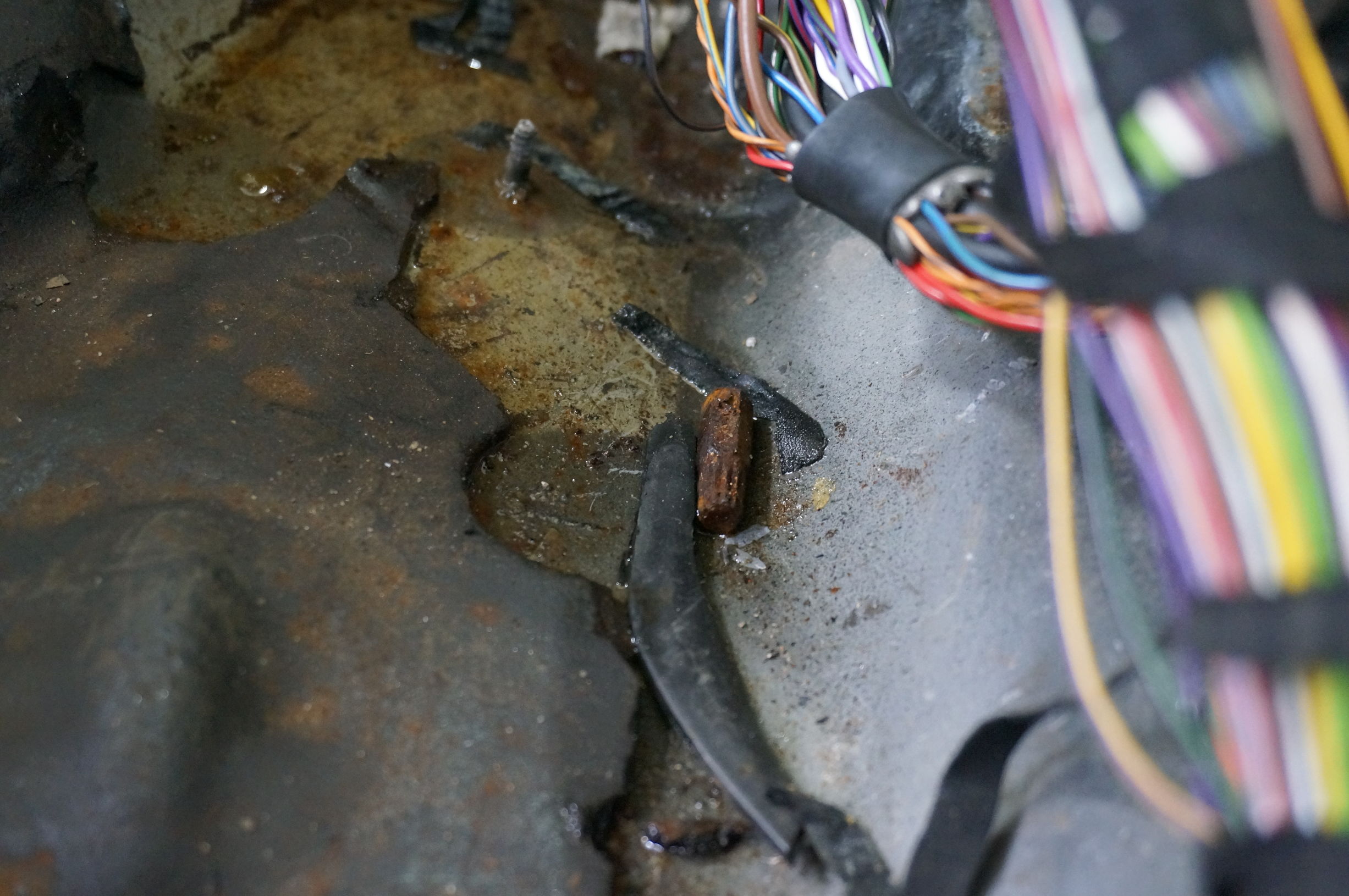 没泡过水检测为泡水车,从水里开过去是泡水车吗