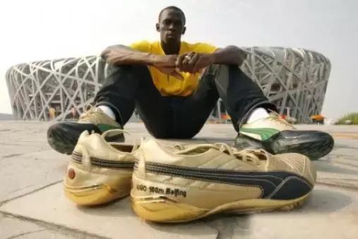 博尔特跑9秒57的高光瞬间,博尔特雨中狂飙200米是什么时候