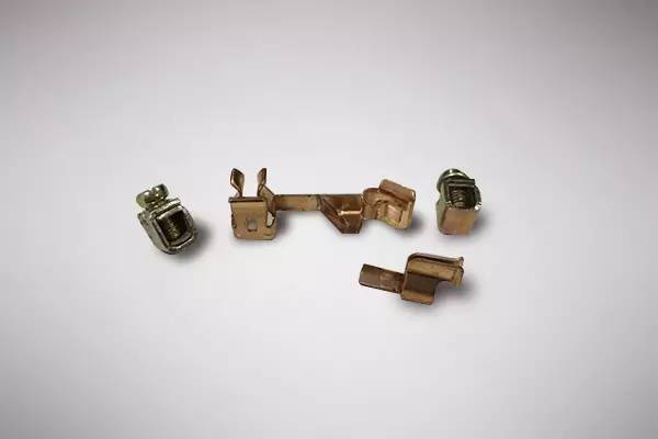 新房装开关哪些地方要注意,家用开关一般安在哪个位置