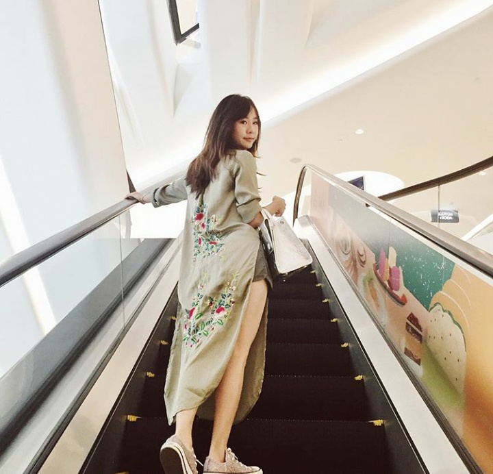 泰国萌妹子一枚,笑如蜜糖,《爱在旅途》女二号!近照心动了吗?