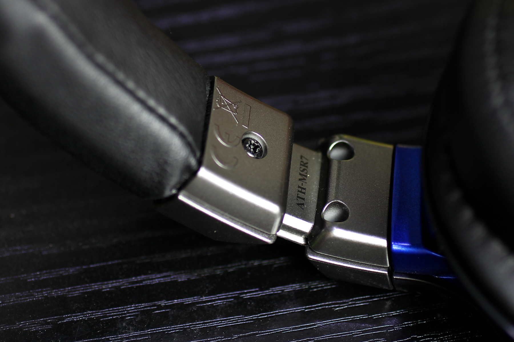 和经纪人无关，“陌生人妻”可以抱回家！铁三角MSR7试听体验