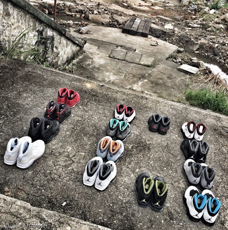 李宁超轻10球员版,李宁超轻11降价