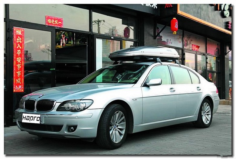 轿车行李架上面放什么是不违规的,汽车行李架放自行车违法吗