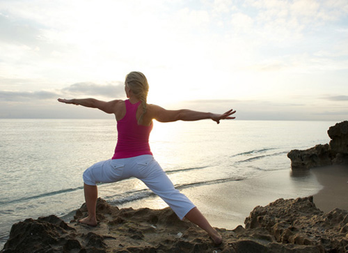新手练瑜伽掌握8个关键要领
