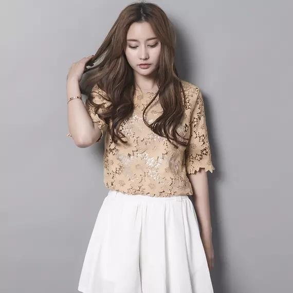 蕾丝小众高级感小衫夏,高品质蕾丝衫时尚百搭