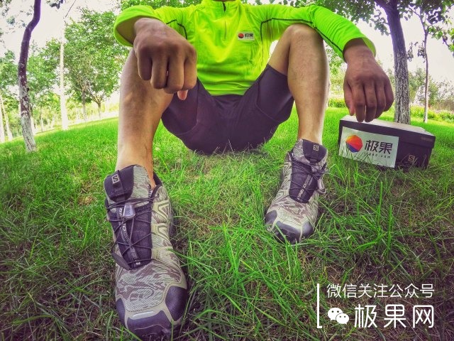 如何选择一双越野跑鞋,越野跑穿的跑鞋