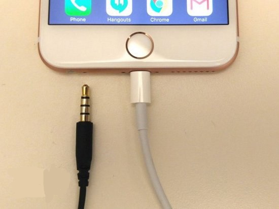 苹果7p取消耳机孔,iphone7为什么停用