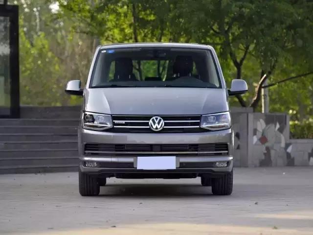 大众T6试驾,大众面包车t6顶配