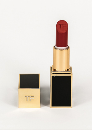 为何不适合正红色口红,女人一定要有一支正红色口红