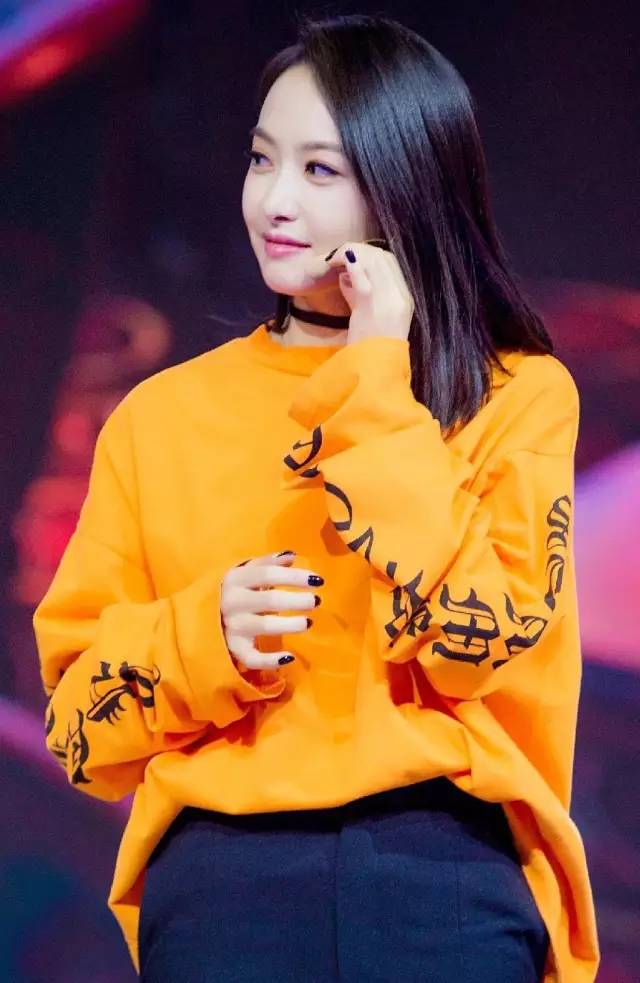 美式hiphop高街连帽卫衣,宽松潮牌oversize薄款卫衣搭配