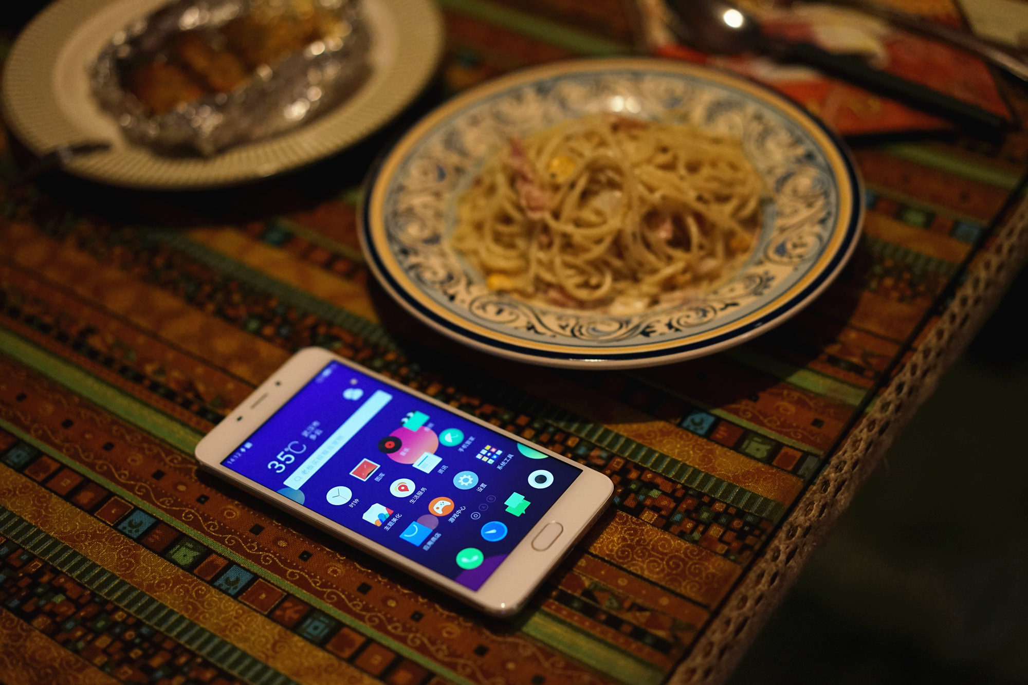 魅蓝e体验,魅蓝e怎么样呢