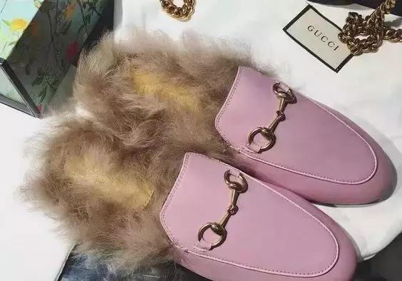 盘点火遍时尚圈的时髦单品,2016最难穿的单品