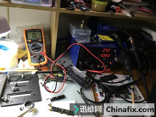 猴赛雷：iphone5S漏电、无基带、无信号故障集合一锅端！