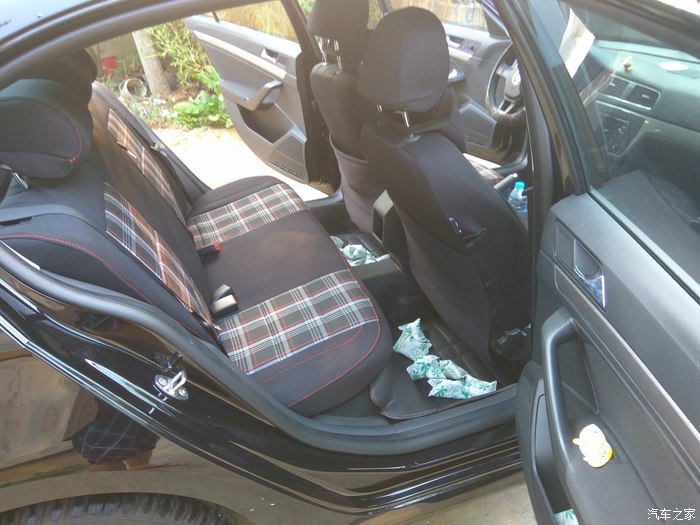 朗逸1.5t黑色提车,2022款朗逸1.5自动舒适版提车作业