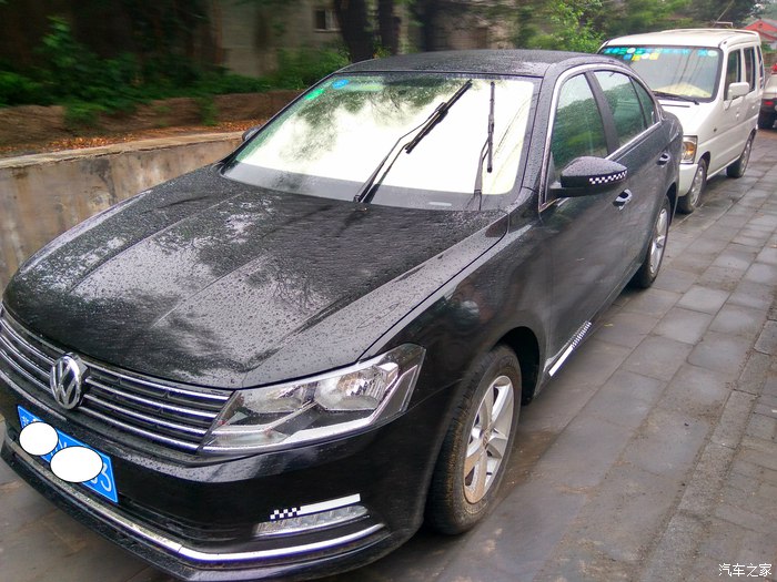 朗逸1.5t黑色提车,2022款朗逸1.5自动舒适版提车作业