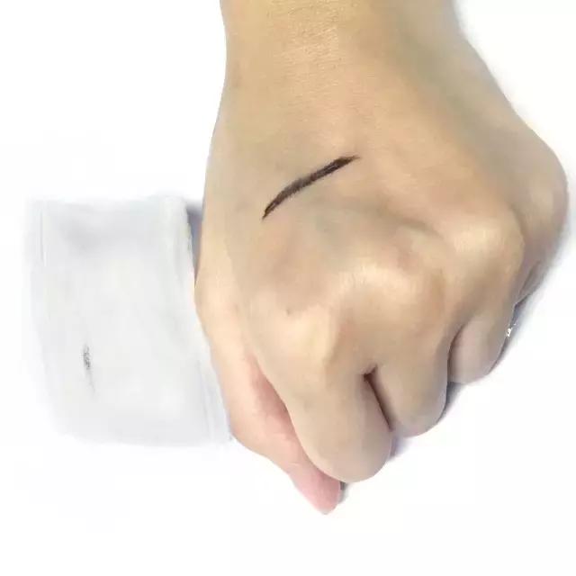 防水眼线笔排名第一品牌是,防水眼线笔新手推荐哪款比较好看