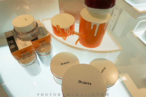 新罗大咖｜你们疯狂扫货！我只想在天空花园喝喝