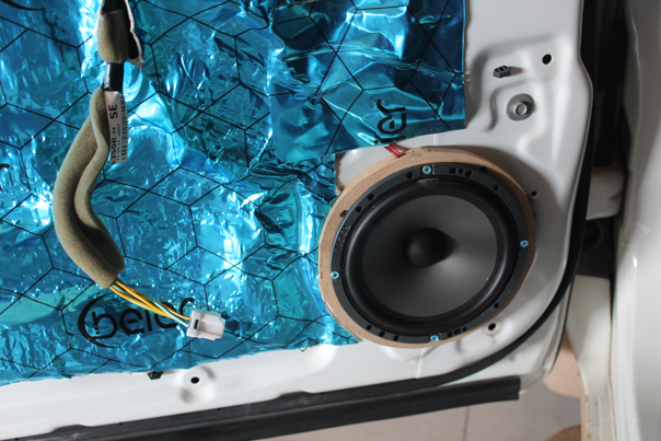 雷诺科雷傲音响升级,雷诺科雷傲2.0豪华音响怎么样