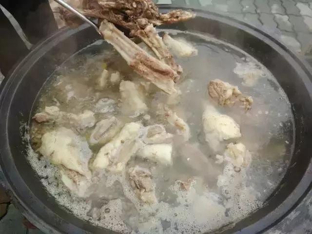 旅行西藏边界,新疆旅游景点推荐江布拉克