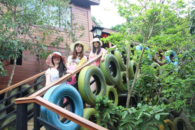 和闺蜜一起去三亚旅游的视频,和闺蜜去三亚旅游