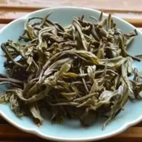 茶叶渣应该扔在什么垃圾桶,茶叶渣可以用来干嘛