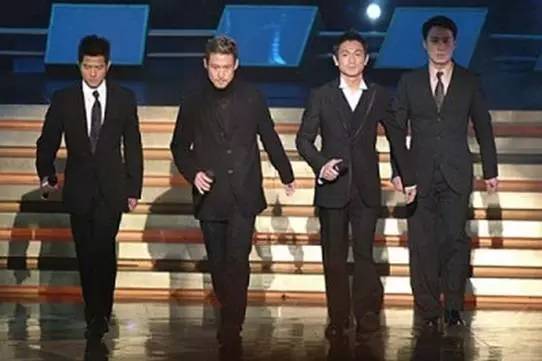 买仿品有必要吗,高仿和正品能一眼看出来吗