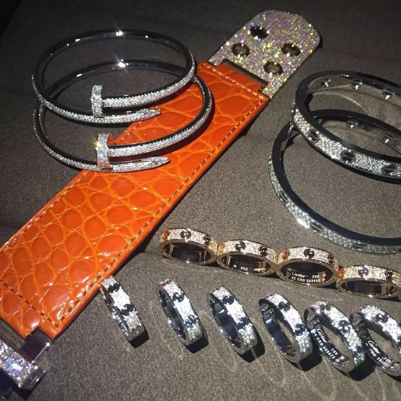 买仿品有必要吗,高仿和正品能一眼看出来吗