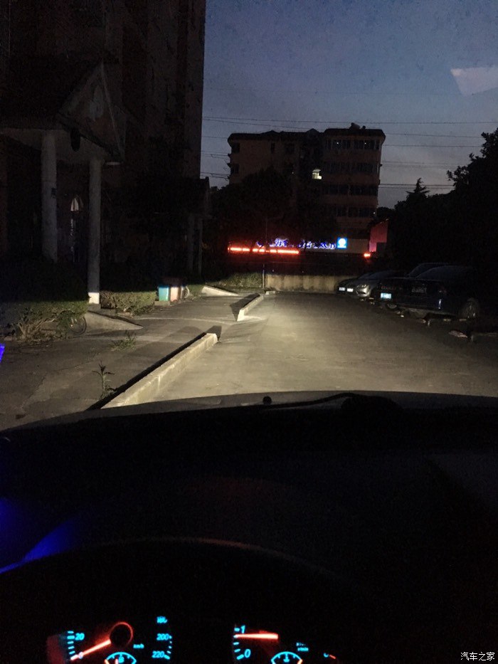 2013款凯越改车,13款别克凯越1.6改装外观最佳案例