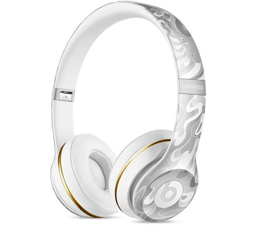 别管多少钱先拿来看看，今年要烧钱的猴年版装备