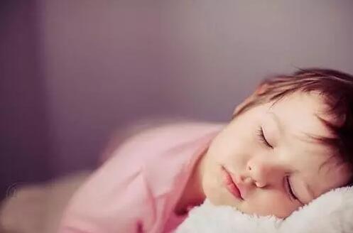 夏天怎么祛除上火痘痘小妙招,夏天上火长痘该吃什么