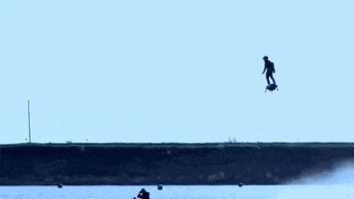 小样视界|“带你装逼带你飞”的悬浮滑板来啦!