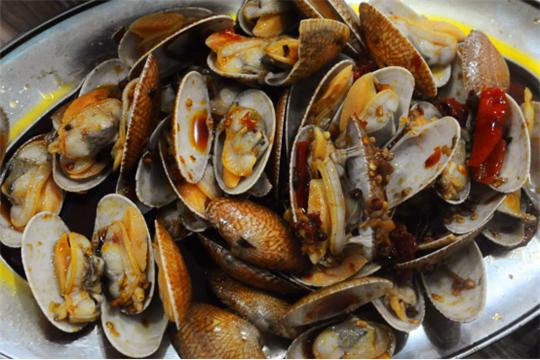 和闺蜜一起去三亚旅游的视频,和闺蜜去三亚旅游