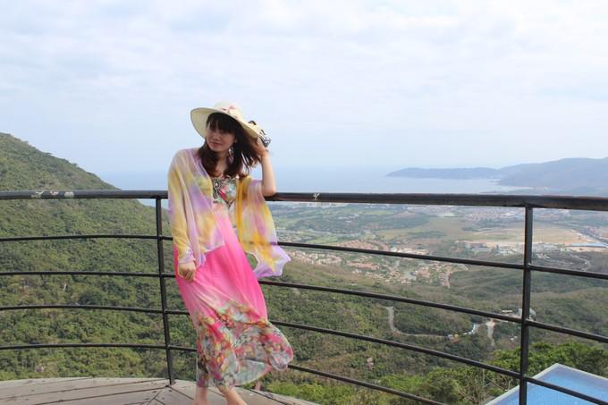 和闺蜜一起去三亚旅游的视频,和闺蜜去三亚旅游