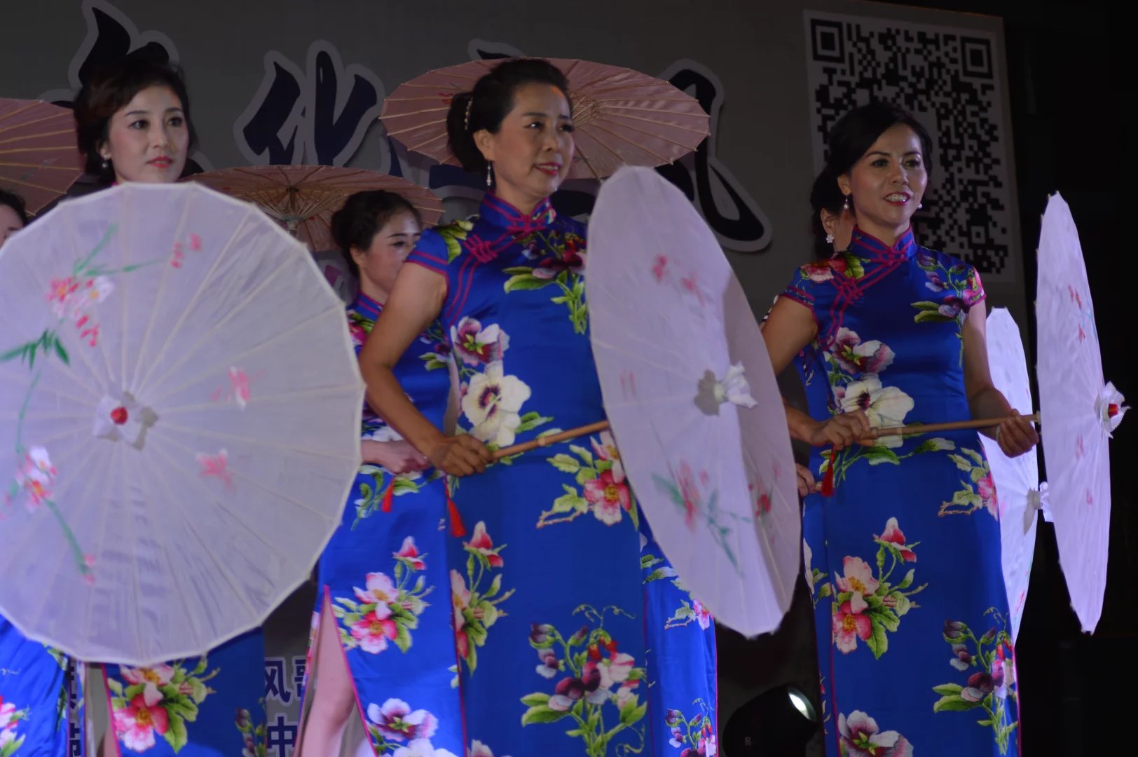 仲夏夜主题活动,仲夏之夜活动主题