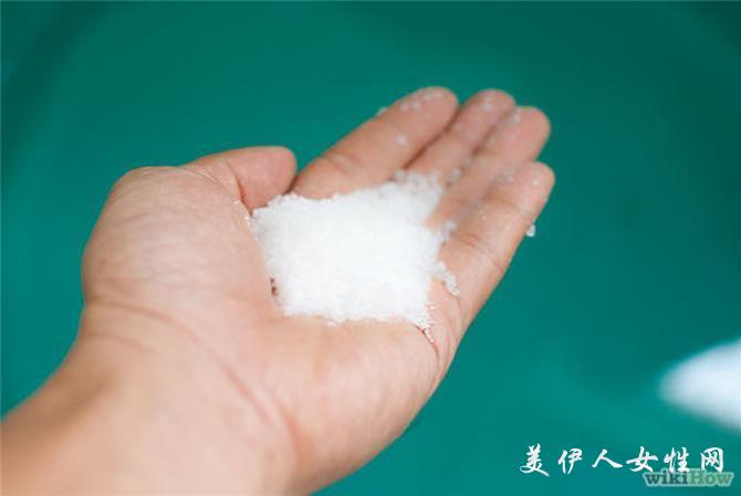 脚突然就出汗发臭,脚没烂不痒却散发出臭味