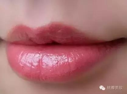 口红试色冬季最爱用的五支唇膏,温柔豆沙色口红推荐哪款