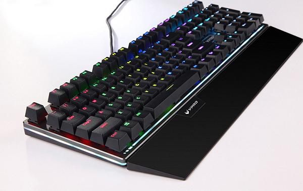 守望先锋什么配置适合手柄玩,打守望先锋用橙轴键盘好吗