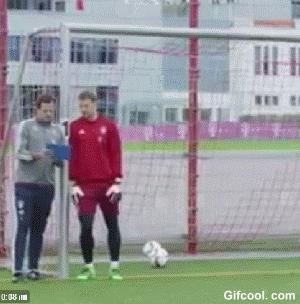 内德看英超微博,内德专栏新赛季看曼联什么