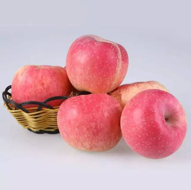 怎么让皮肤变白小妙招,皮肤黑有哪些偏方变白