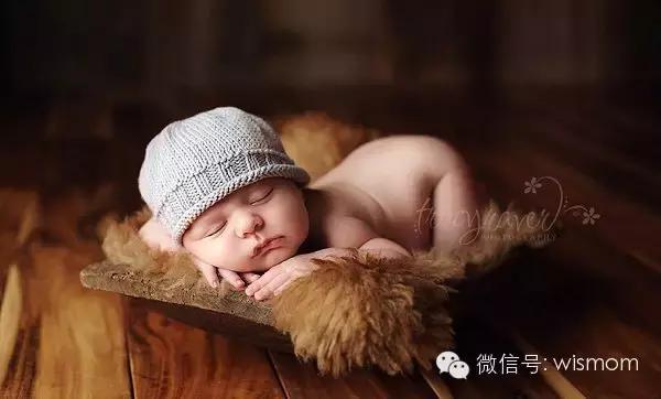 婴儿各种反射消失的时间,一个月婴儿瞬目反射没反应