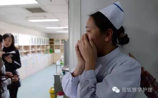 当了护士才知道这个职业很高级,当了医护才知道生命的脆弱