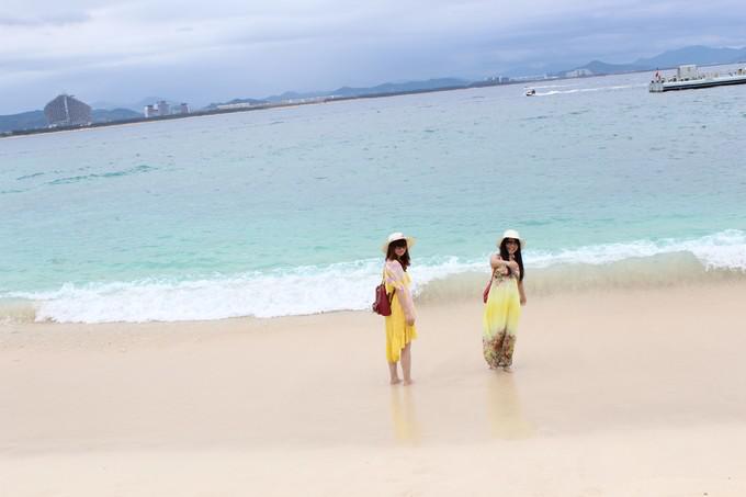 和闺蜜一起去三亚旅游的视频,和闺蜜去三亚旅游