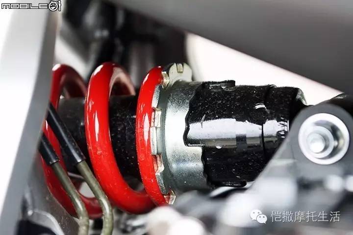 雅马哈mt072023款评测,雅马哈mt07在街车中是什么水平