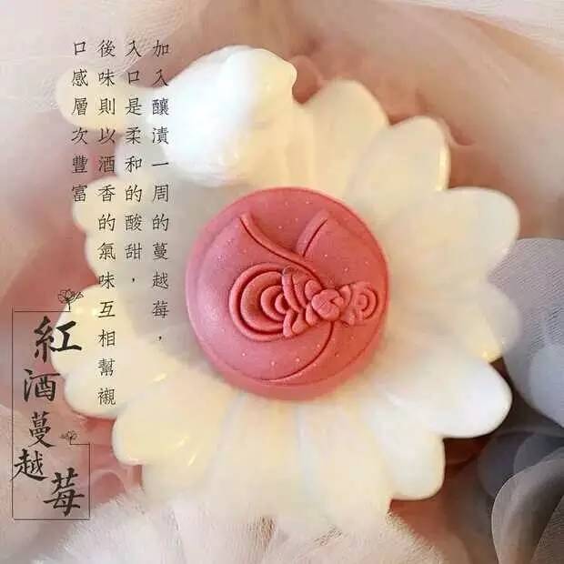 测评网红爆款月饼礼盒,安利五仁月饼