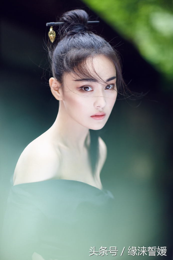 张馨予曝光惊艳写真照,张馨予范冰冰写真图片