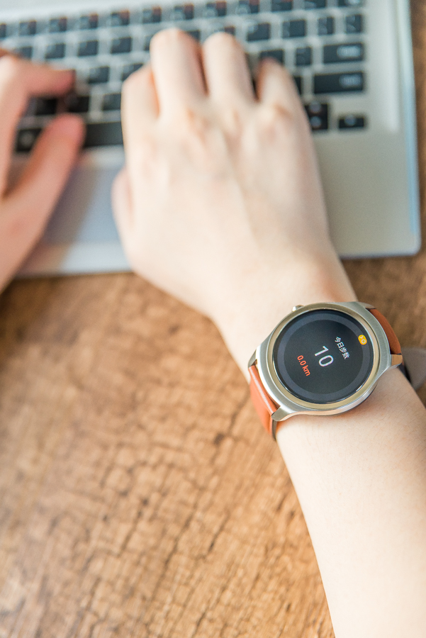 详细体验告诉你值不值得去,ticwatch2是蓝宝石版吗