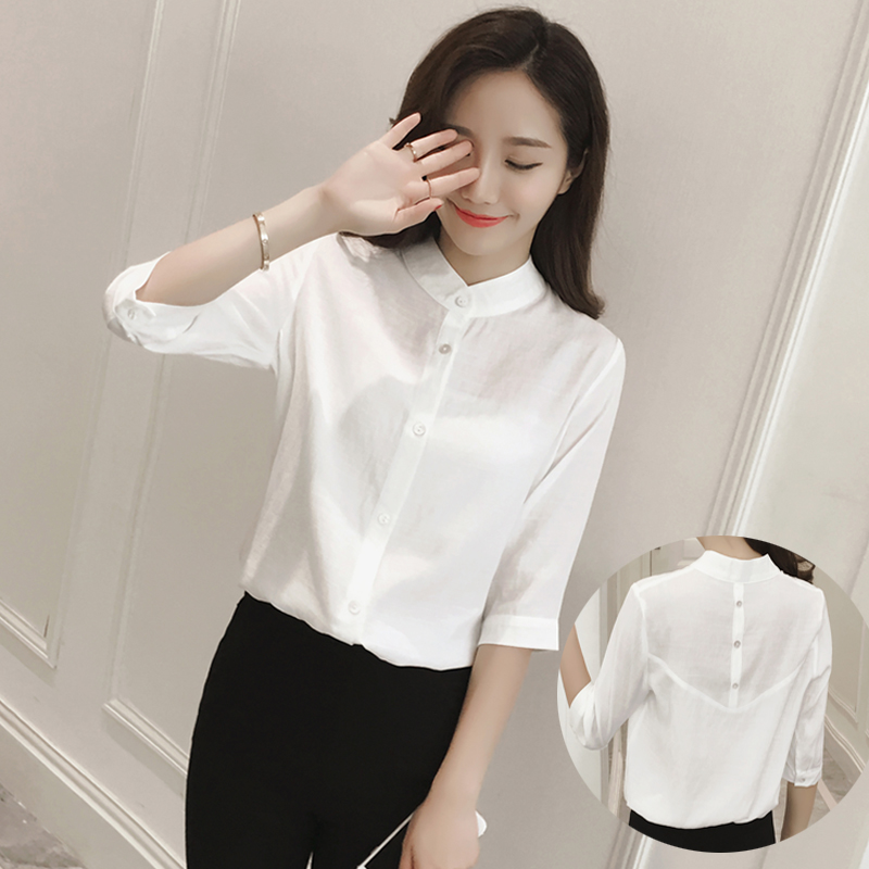 白衬衫的肖奈,肖奈和室友们穿西装