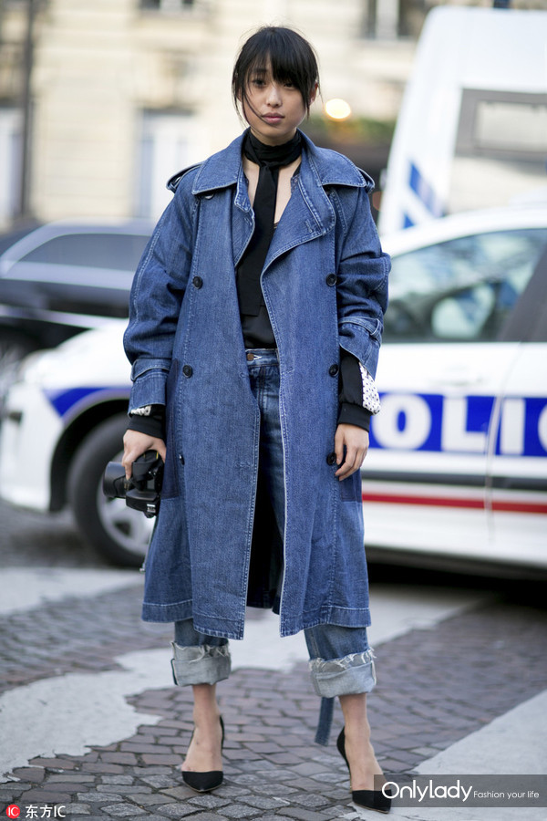 最时尚的卷边牛仔裤,最流行的卷边牛仔裤