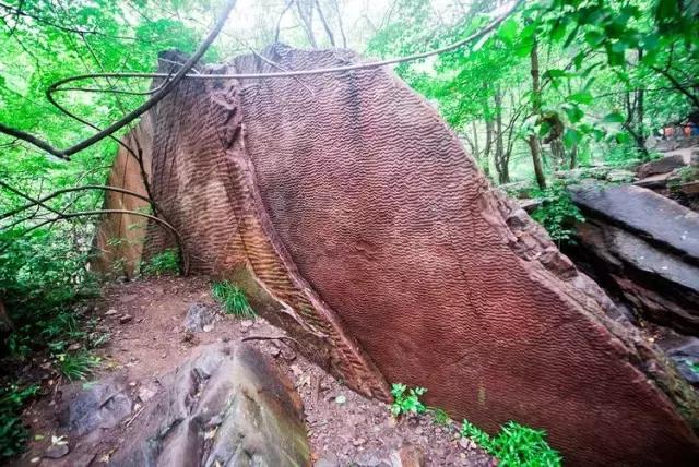 悬泉飞瀑的风景图,悬泉山瀑布在什么地方