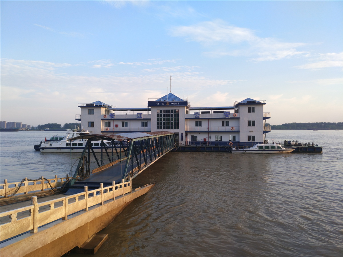 搭载骁龙820,4G+64G,跑分13万!努比亚Z11体验